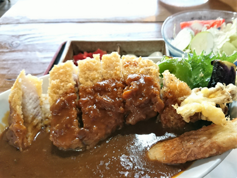 aカツカレー.png